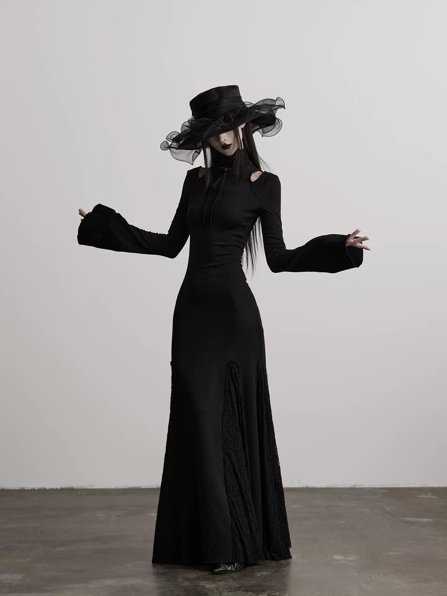 INDULGE Stand-up Collar Hollow Elastic Knitted Splicing Fishtail Slim-fit Dress