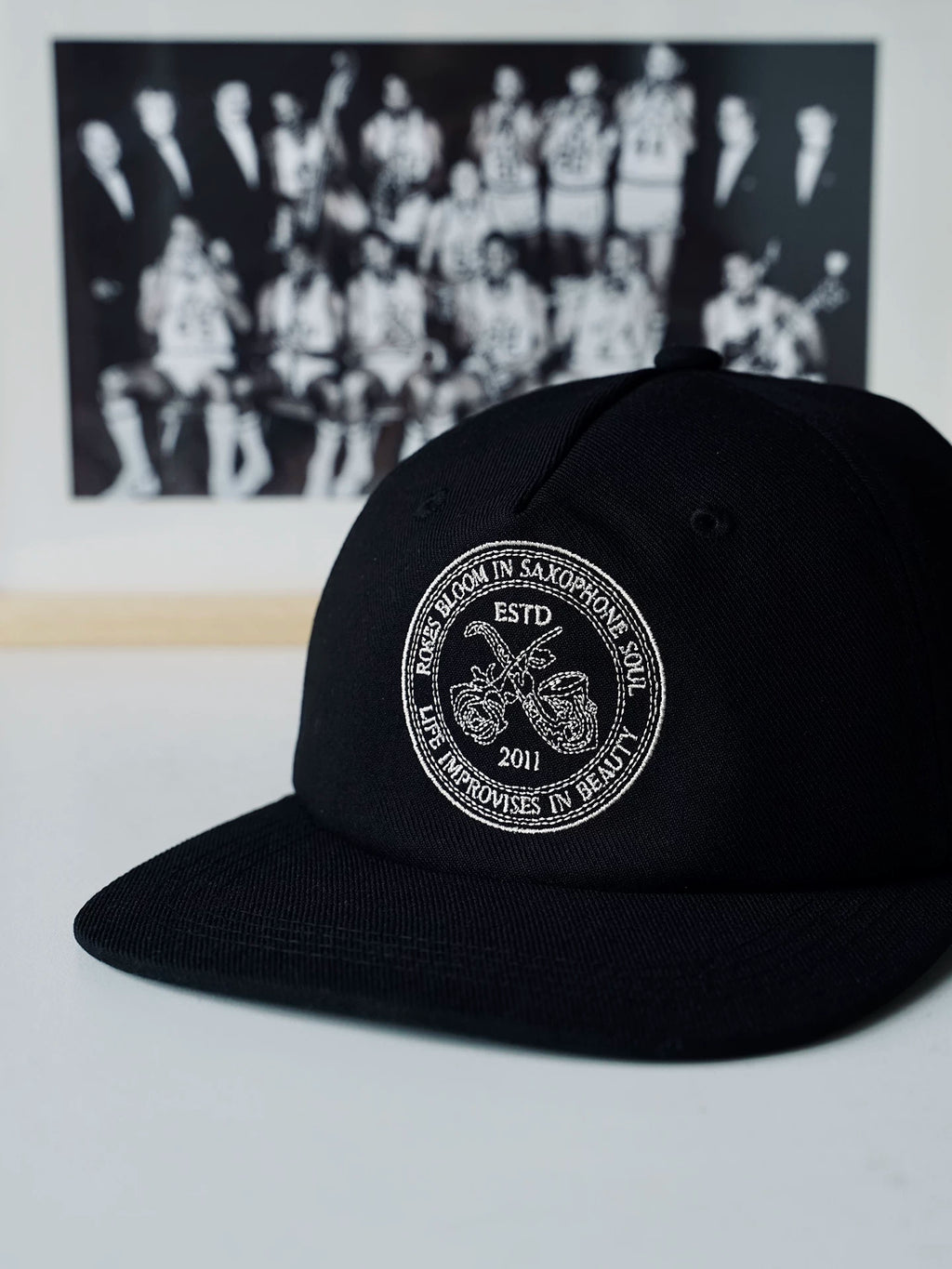 SUPERTOFU Rose Saxophone Embroidery Retro Baseball Cap