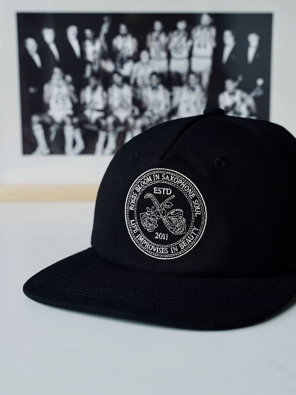 SUPERTOFU Rose Saxophone Embroidery Retro Baseball Cap