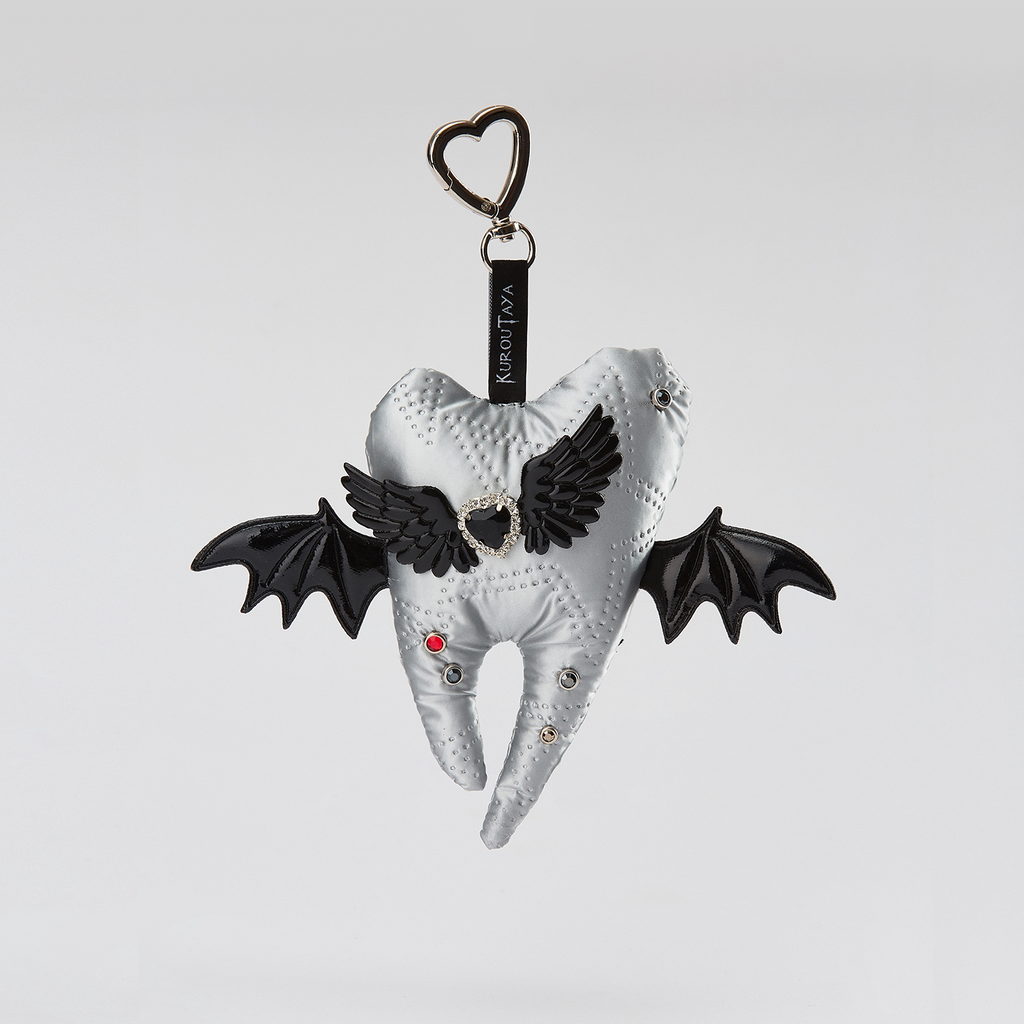 KUROUTAYA Tooth Protection 3D Plush Charm Keychain