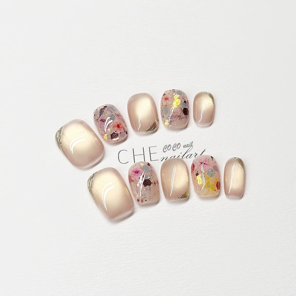 CoCo Short Gentle Temperament Advanced Sense Handmade Manicure Wear Nail