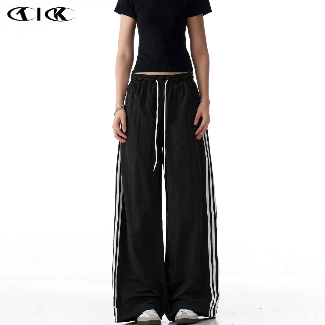 11KN Retro Three-bar Sports Slacks