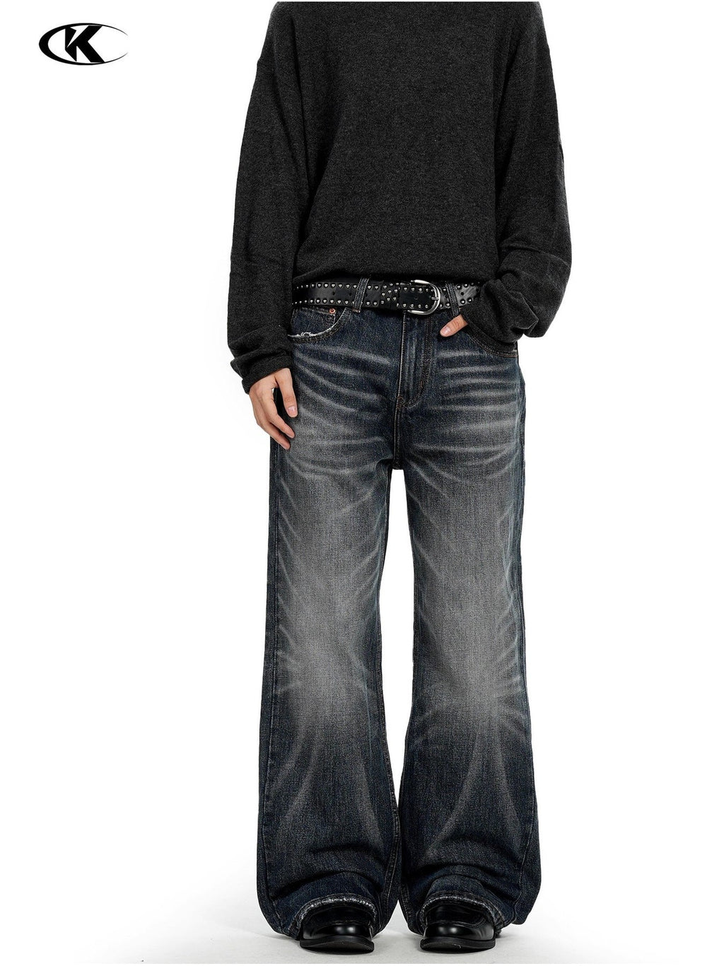 11KN Retro Ripped Jeans