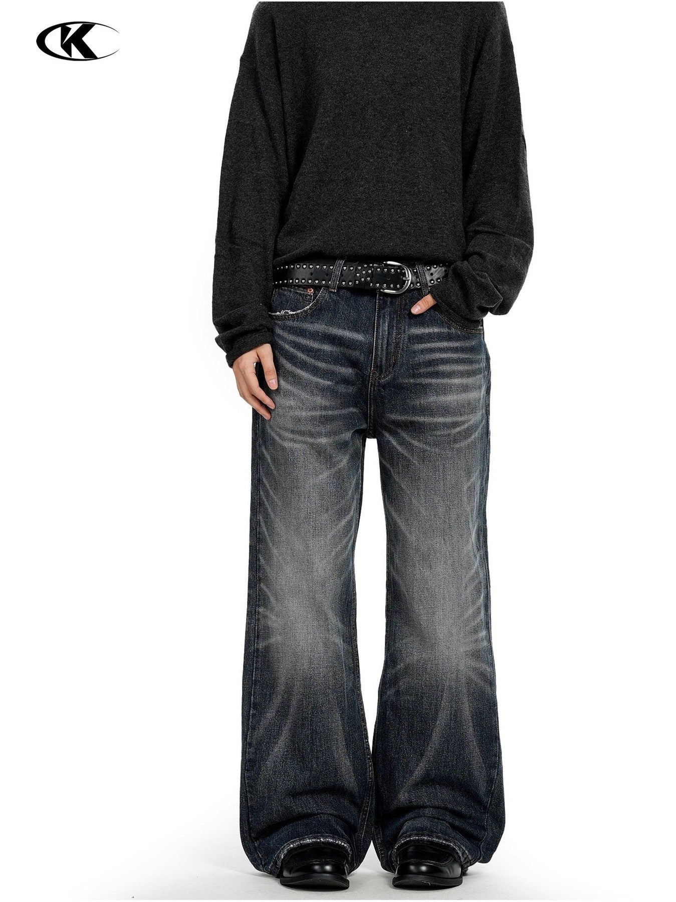 11KN Retro Ripped Jeans