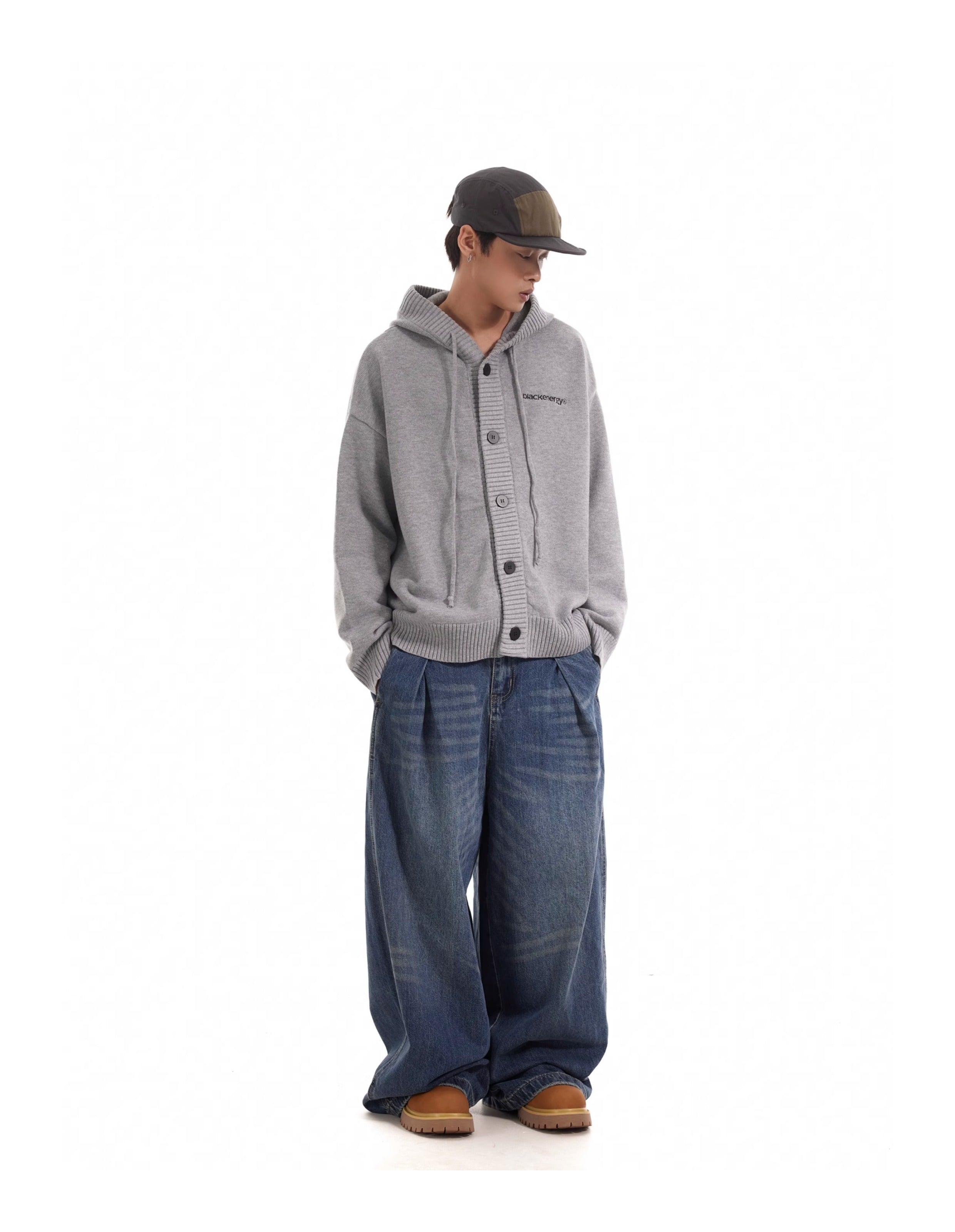 BTSG Washed Pleated Wide-Leg Jeans