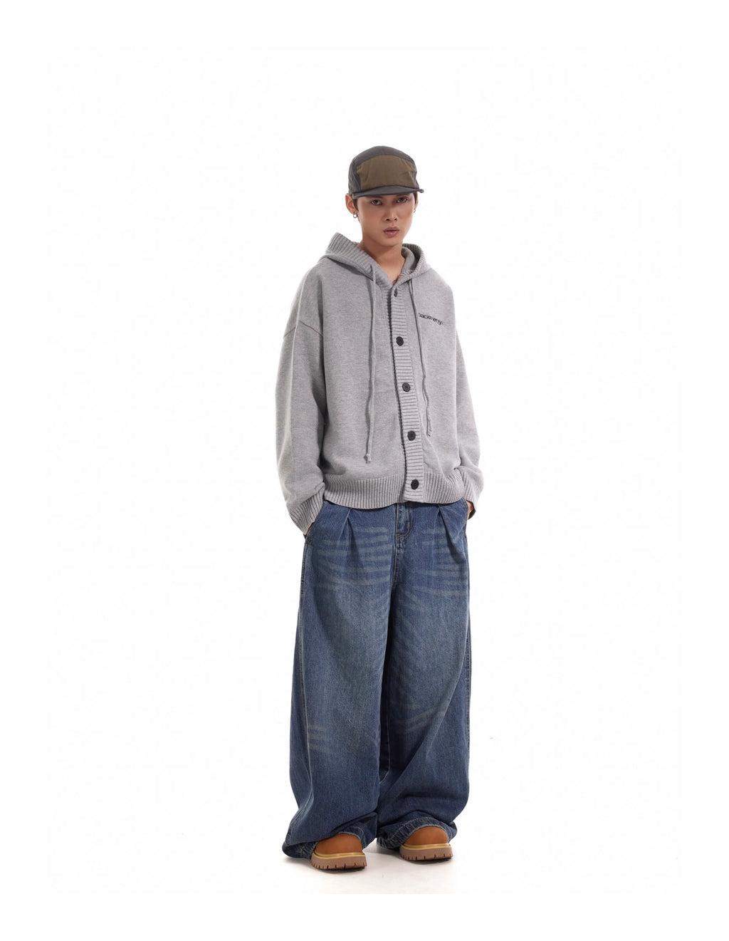 BTSG Washed Pleated Wide-Leg Jeans